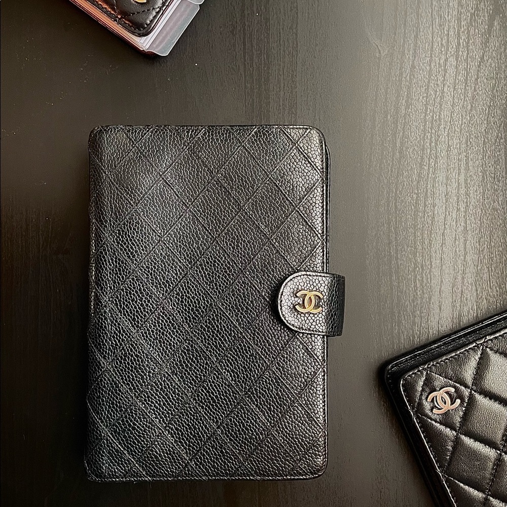 Chanel Agenda